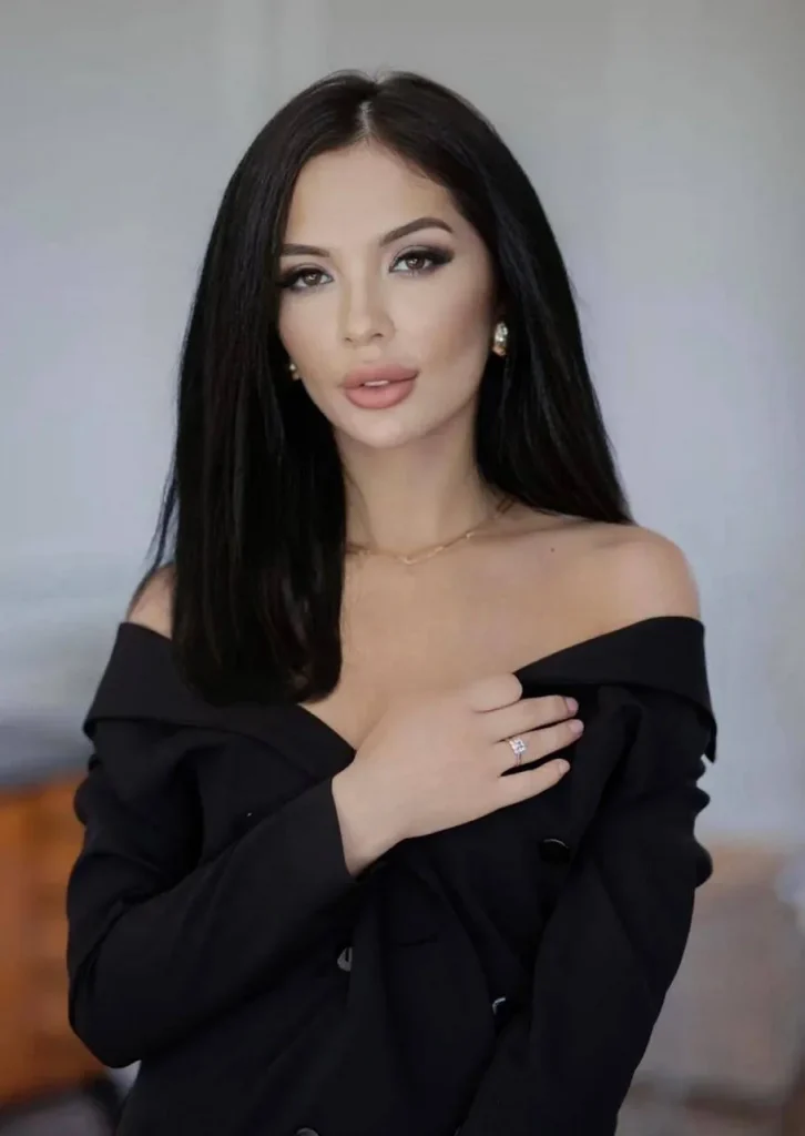 Маргарита, 22 - яркая эскорт-модель Москвы